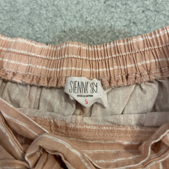 Sienna Sky Coral with White Stripes Shorts Size S - Picture 5 of 6